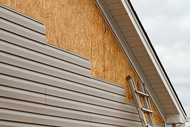 Professional Siding Inspection technician working in Polk, PA
